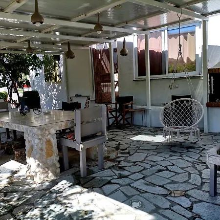 Hébergement de vacances Skyrosfamilyhouses-manou *